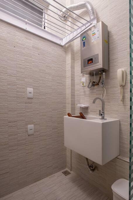 Curtacopacabana: Novo, Completo, 3qds Apartamento *